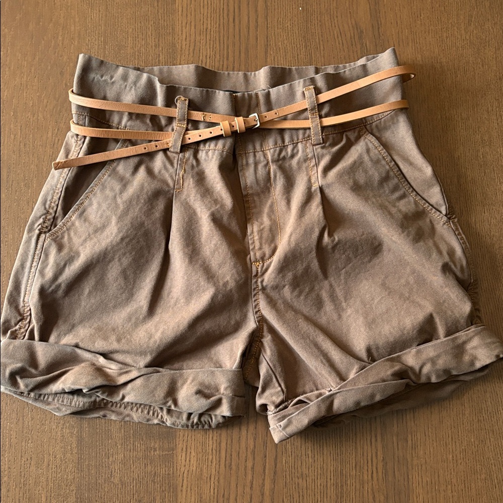 FUNKTIONAL - Pleated Rolled Hem Women’s Shorts with leather double wrap belt